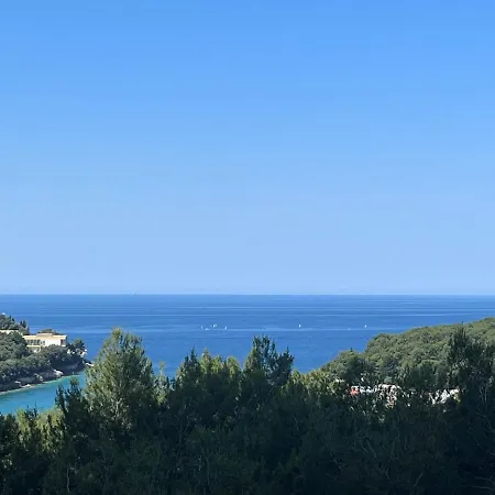 Sea View With 2 Bedroms, Pet Friendly Apartman
