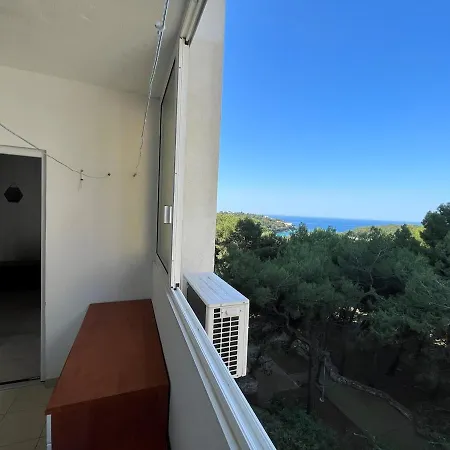 Sea View With 2 Bedroms, Pet Friendly * Póla