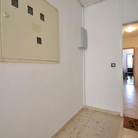 Sea View With 2 Bedroms, Pet Friendly