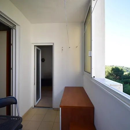 Sea View With 2 Bedroms, Pet Friendly